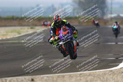 media/Sep-20-2025-TrackDaz (Sat) [[27f0cde673]]/A Group/2pm (Turn 9)/